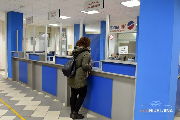 Počela isplata penzija za septembar