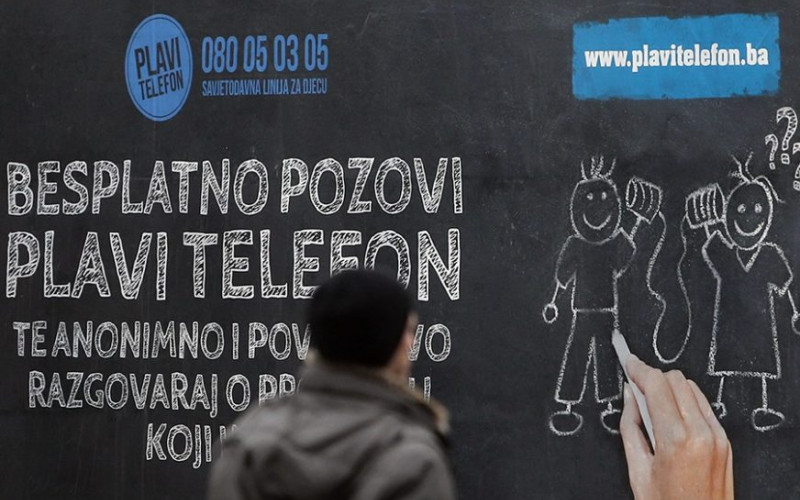 POMOZITE DJECI Savjetodavna linija „Plavi telefon“ u potrazi za novim volonterim