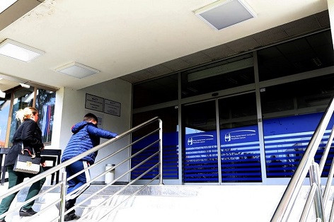 OSTEOPOROZA SVE ČEŠĆI ZDRAVSTVENI PROBLEM Pacijenti u Srpskoj imaju pravo na ove usluge na uputnicu