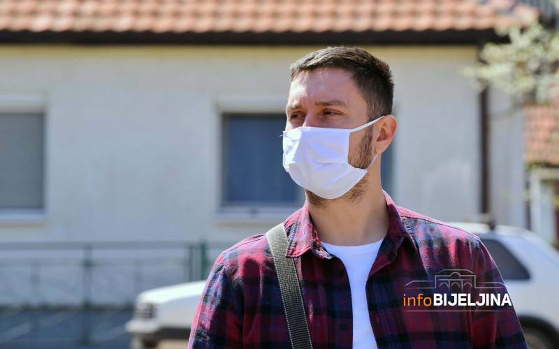 Od danas u Srpskoj obavezno nošenje maske i na otvorenom