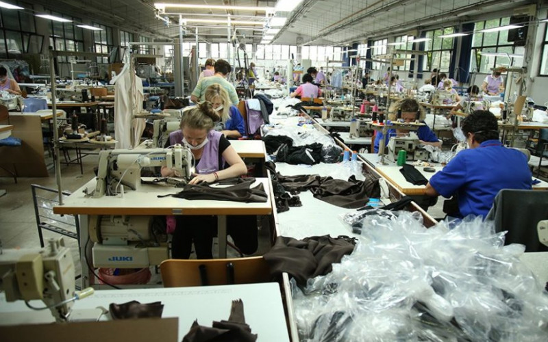 MALO SVIJETLIH PRIMJERA Smanjena industrijska proizvodnja u Srpskoj