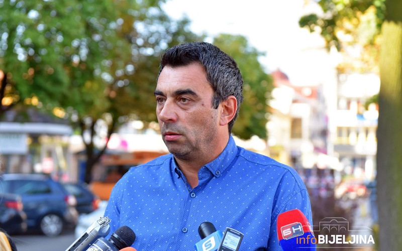 Draganić: Poštovati pravila političkog oglašavanja