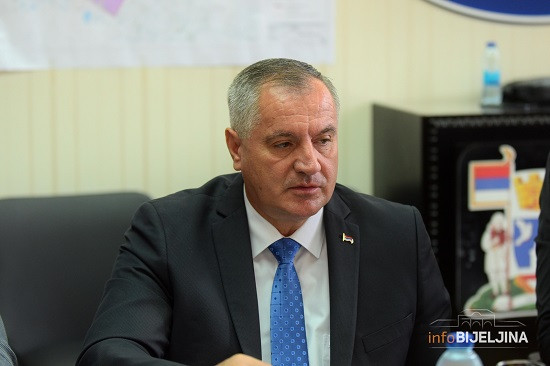 VAŽI DOGOVOR OD RANIJE Višković: Nema privatizacije Elektroprivrede RS