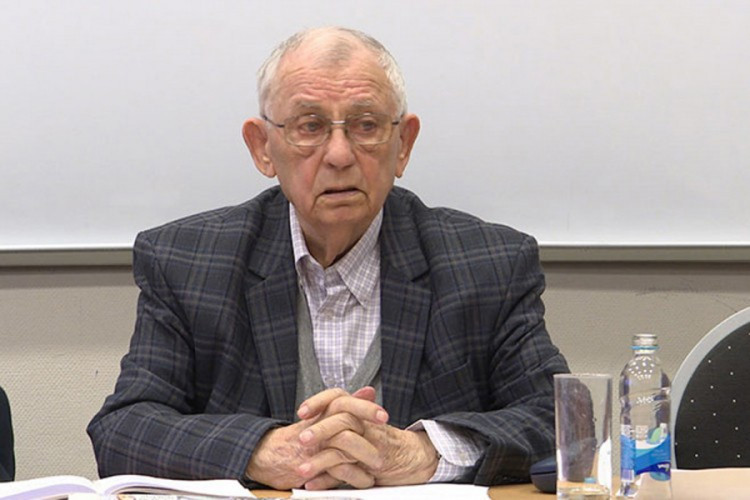 Preminuo Rade Rakulj