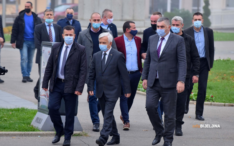 Čubrilović u Bijeljini: Očekujemo da postanemo parlamentarni u cijeloj regiji (FOTO)