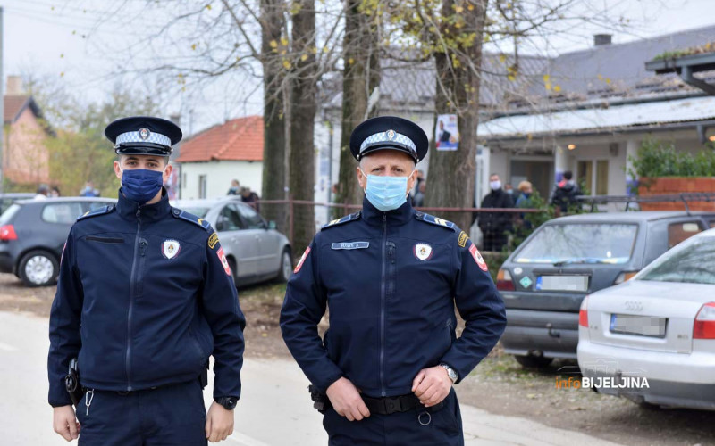 MUP RS: Glasanje se odvija bez incidenata (FOTO)