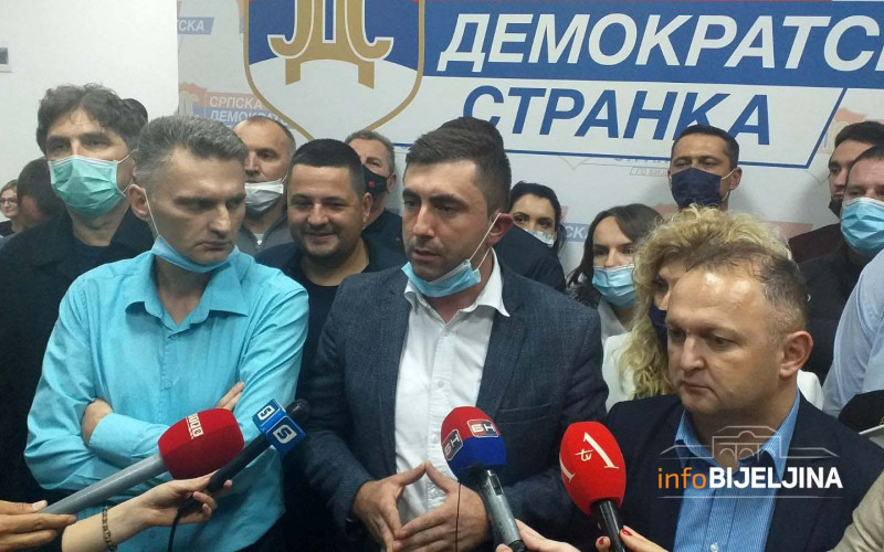 Petrović: Ovo je pobjeda naroda, a ne moja!