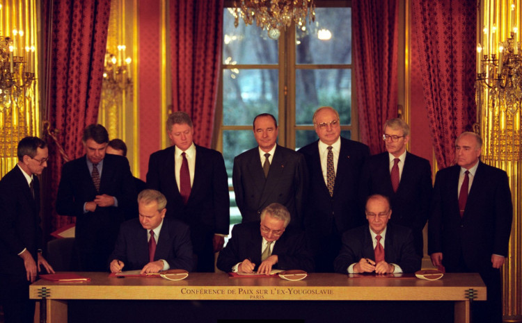 Prije 25 godina potpisan Dejtonski sporazum, nepravedni mir, ali ipak bolji od nastavka rata