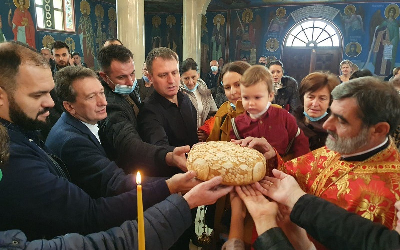 UGLJEVIK: Zdravstveni radnici obilježili krsnu slavu Aranđelovdan