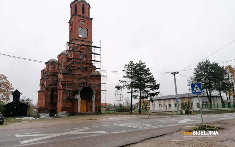 Patkovača - nekad prosječno razvijeno selo, danas veliko gradilište (FOTO)