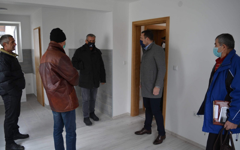 Lopare: Novih osam kuća za porodice čiji su domovi uništeni u klizištima 2014. godine