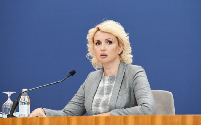 KISIĆEVA O SKANDALOZNIM TVRDNJAMA “Roditeljima NEĆE ODUZIMATI DJECU ako ih ne vakcinišu protiv korone”