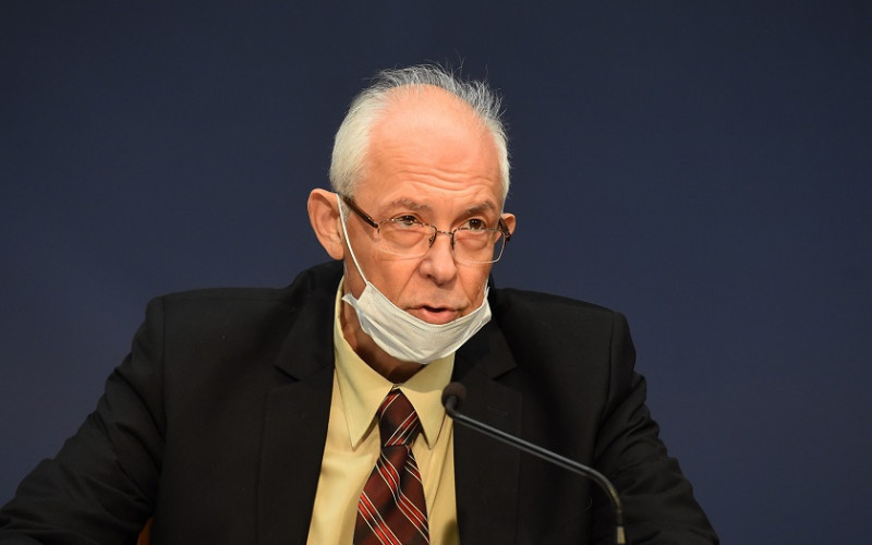 ”PONAŠAMO SE KAO DA SE NIŠTA NE DEŠAVA” Kon zabrinut zbog širenja zaraze, poseban strah u vrijeme PRAZNIKA