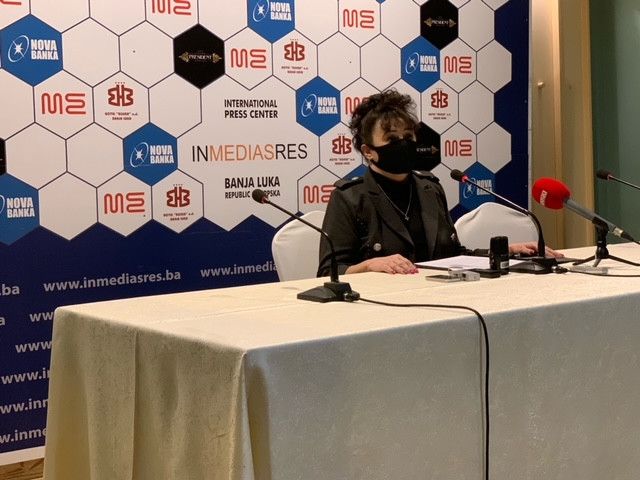 Sonja Karadžić: Tabla sa studentskog doma treba biti uklonjena