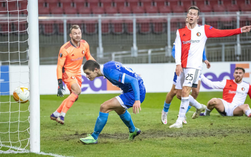 ZVEZDA SAZNALA RIVALE Joveljić uveo Volfsberger u nokaut fazu, rekord Dinama