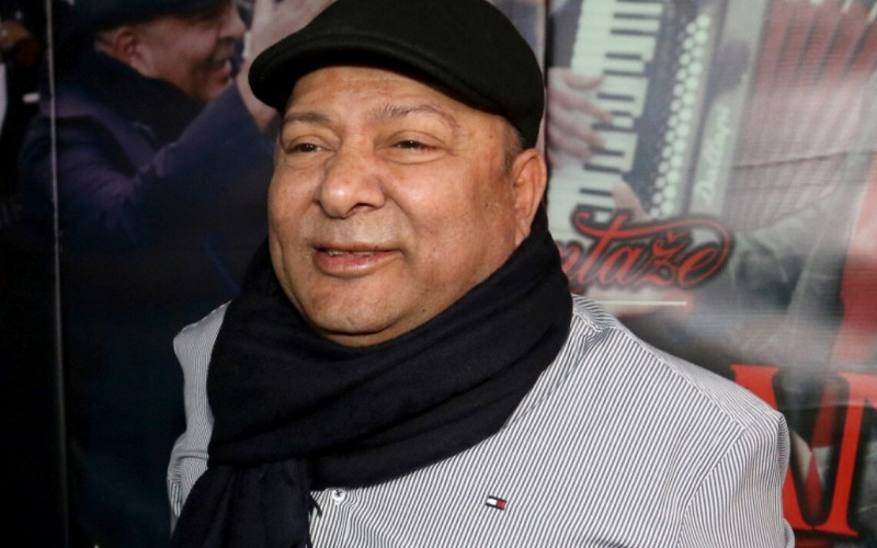 EMOTIVNO NA DORĆOLU Nižu se dijelovi sa Džejevih koncerata, okupljeni tiho plaču uz 