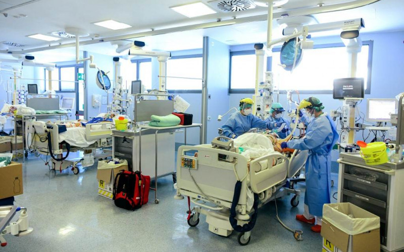 SZO: Od ukupnog broja oboljelih od korone, 14% su medicinari