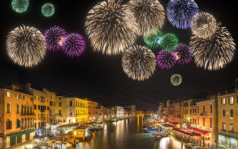 KORONA MIJENJA TRADICIJU Konte najavio uvođenje STROŽIH MJERA tokom praznika