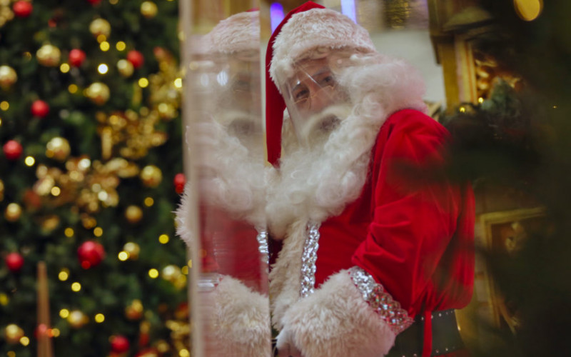 U PUCNJAVI RANIO DVIJE OSOBE Napadač iz Sarajeva bio obučen u kostim Djeda Mraza