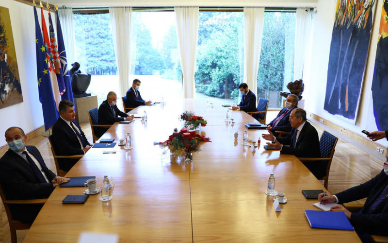 LAVROV ZAVRŠIO POSJETU HRVATSKOJ Na sastancima s državnim vrhom potvrđeni dobri odnosi i privredna saradnja