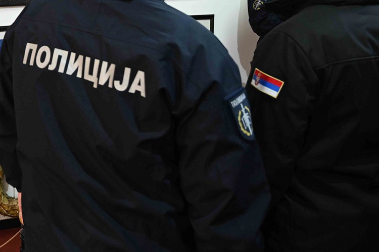 Srbi uhapšeni zbog sumnje da su krali ručne satove i narukvice po Evropi