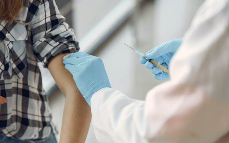 U zemljama EU počela masovna vakcinacija