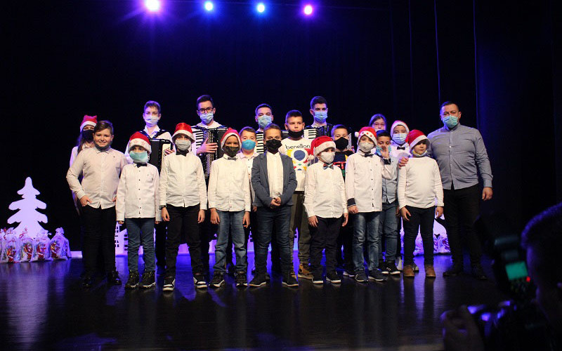 Održan Božićni koncert učenika Muzičke škole ,,Kornelije Stanković