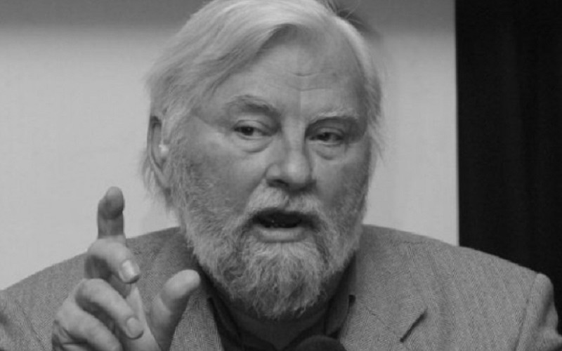 Preminuo režiser Nikola Stojanović