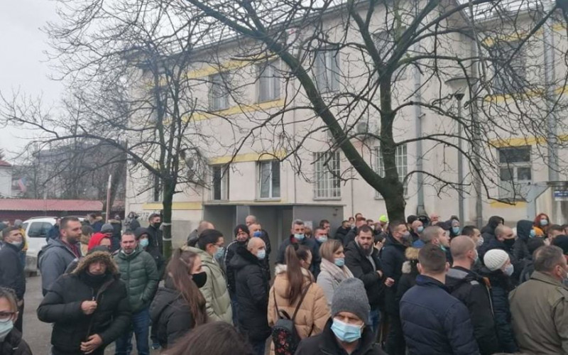 ZARAŽEN SVAKI DEVETI Tokom vikenda u Srpskoj testirano skoro 2.200 ljudi