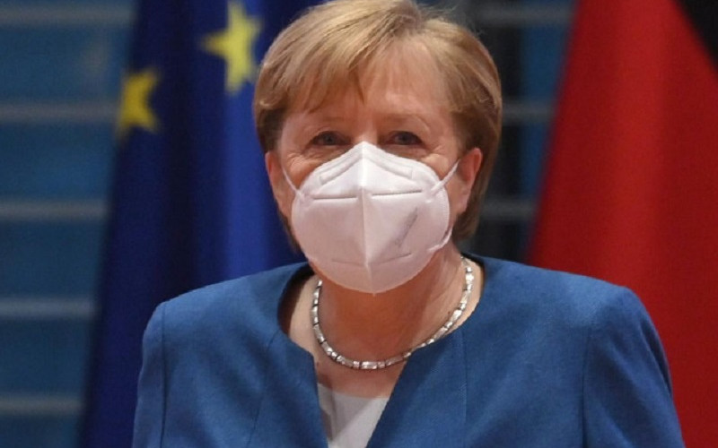 ANGELA MERKEL TRAŽI UVOĐENJE NOVIH MJERA Večeras razmatraju dalje korake u borbi protiv pandemije