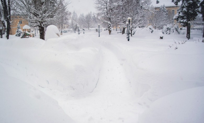 U Hrvatskoj ispod snijega pronađena dva tijela