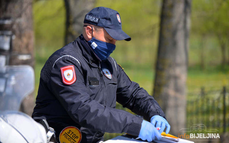 IZMJENA ZAKONA Ukoliko zovete policiju zbog male štete u sudaru plaćate uviđaj