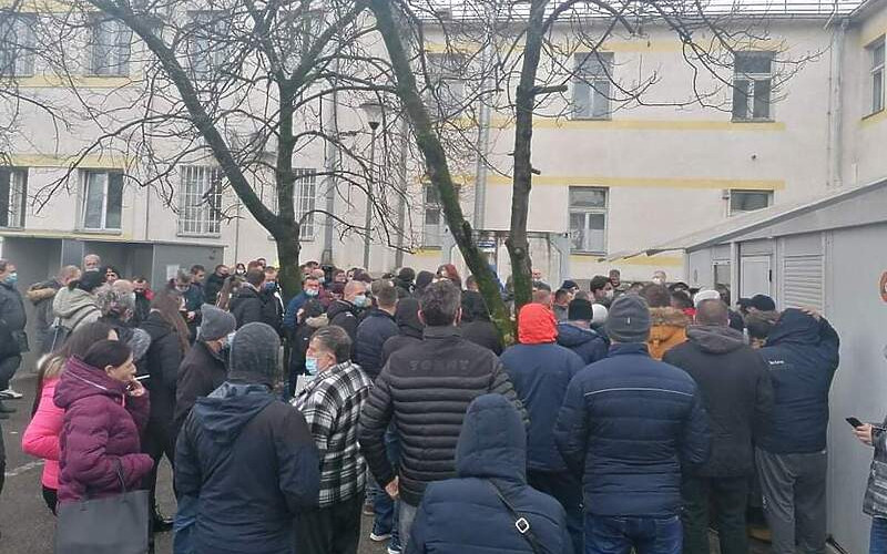 VELIKE GUŽVE Za komercijalno testiranje potrebno se naručiti pet dana ranije