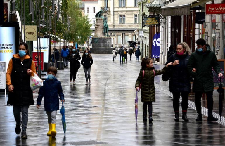 Dozvoljen rad prodavnicama površine do 400 m2 u Sloveniji