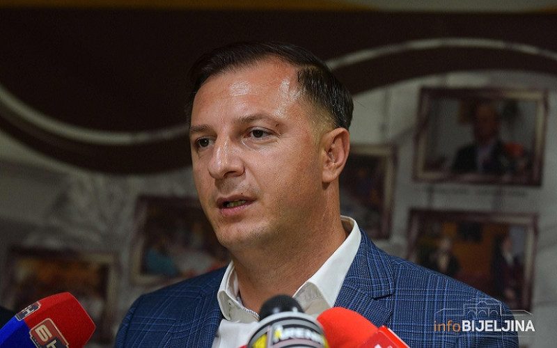 Višković predložio novog ministra saobraćaja i veza