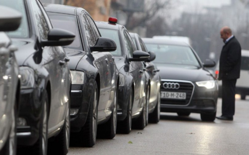 50 miliona maraka godišnje za službena vozila u BiH