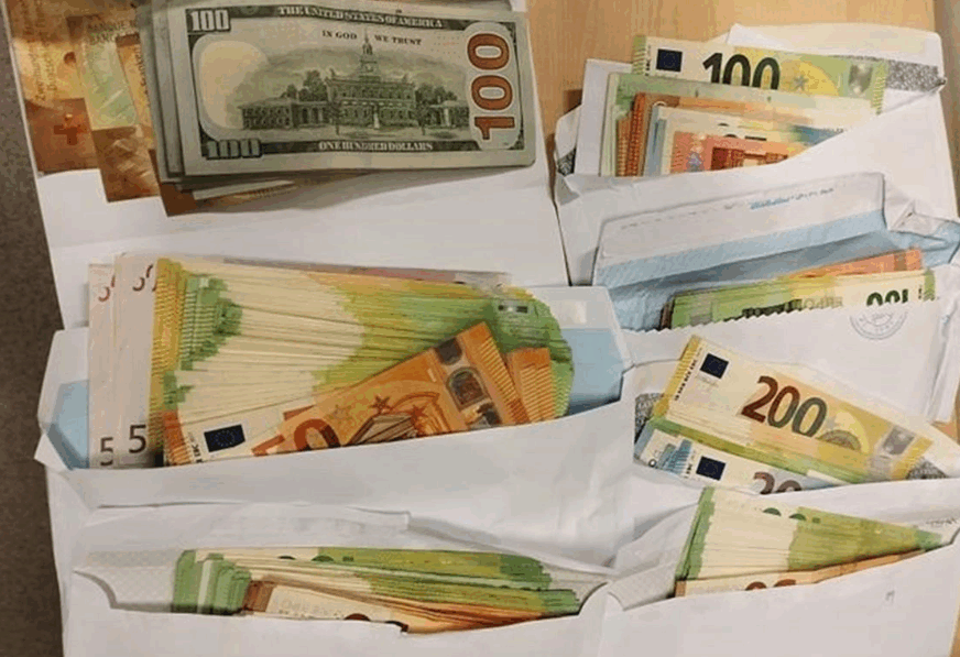 KAŽNJEN SA 11.500 EVRA Državljanin BiH nije prijavio novac na granici