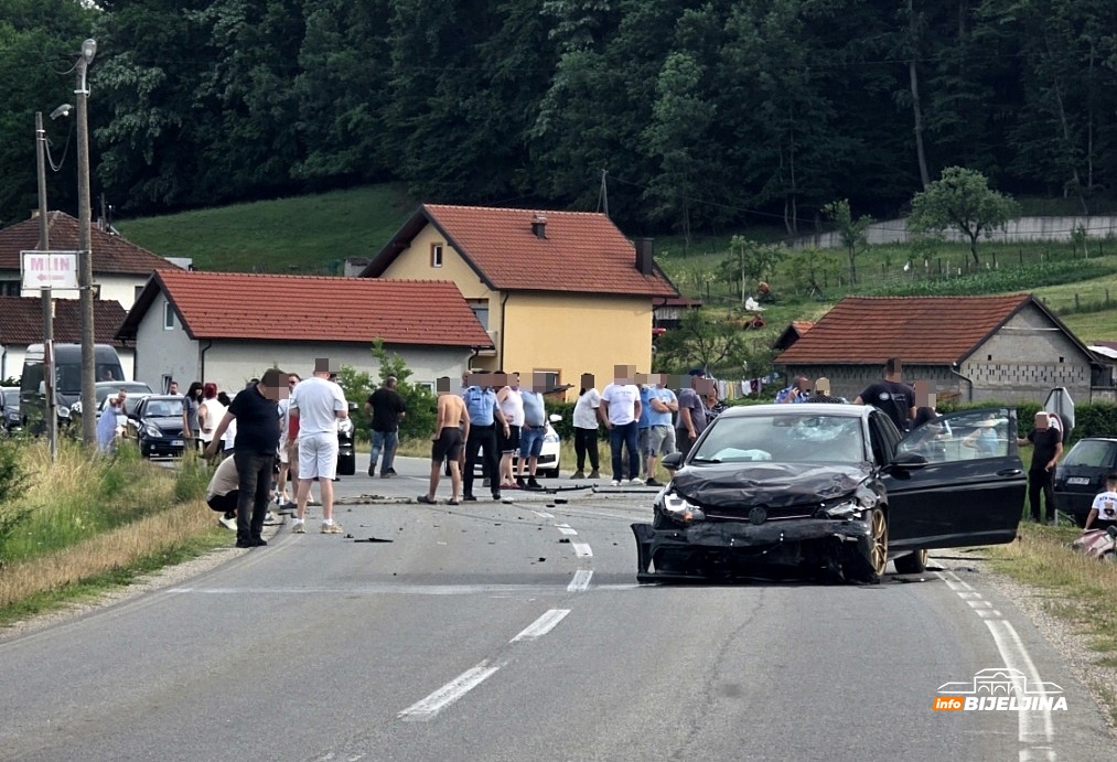 Sudar na putu Bijeljina - Tuzla, obustavljen saobraćaj, ima povrijeđenih