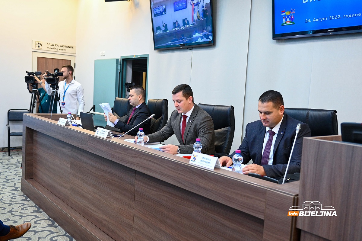 Usvojena Đurđevićeva inicijativa: Svirepo ubijenom dječaku podižu spomen-bistu (FOTO)