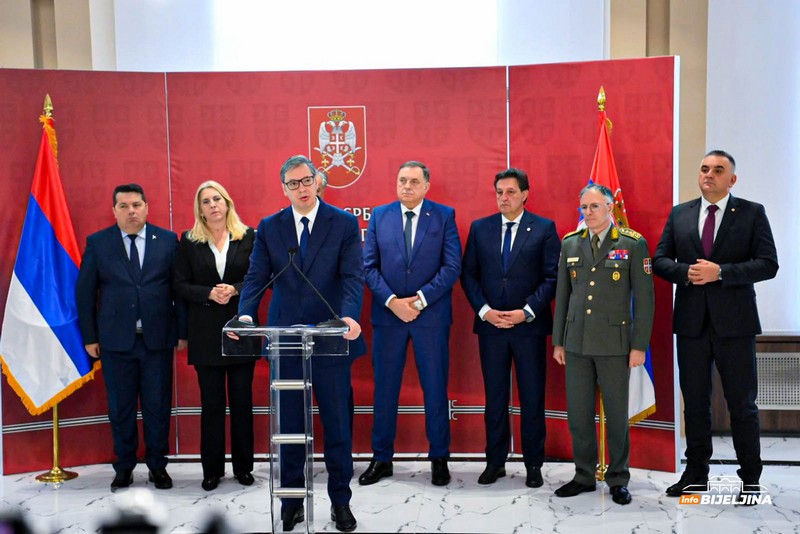 Vučić najavio robotizaciju: Vojska Srbije biće najjača ne samo u regionu