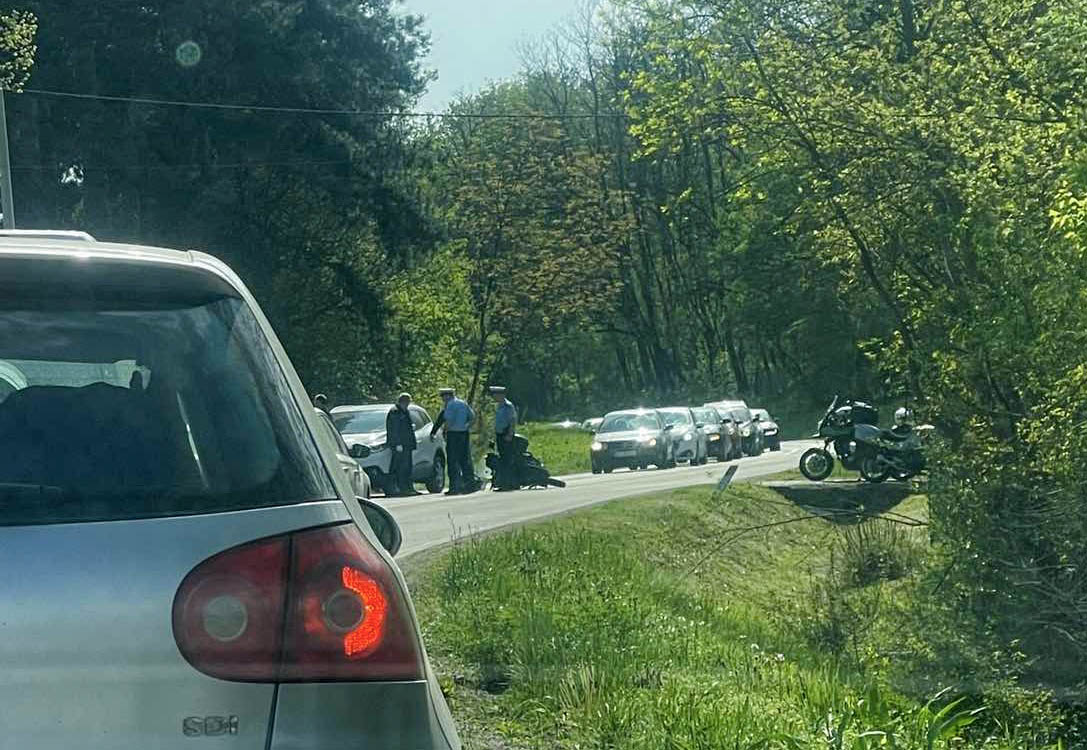 Udes na putu Bijeljina - Ugljevik, gužva u saobraćaju