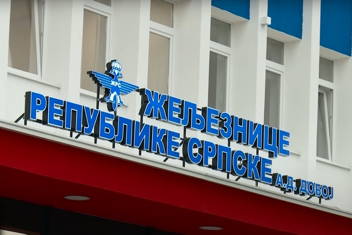 Oglasile se 
