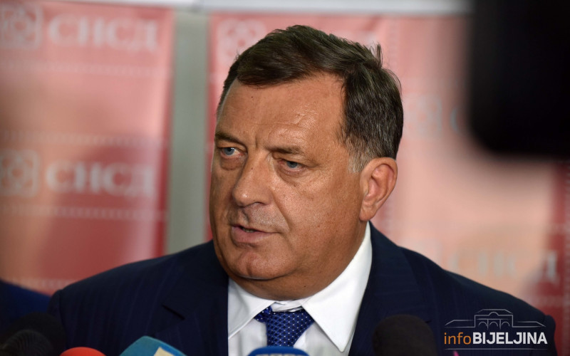 Dodik se oglasio o Minićevoj ostavci