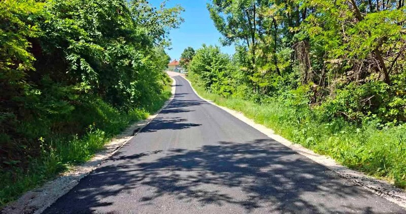 Savić: Značajna ulaganja opštine i mještana u Pipere (FOTO)
