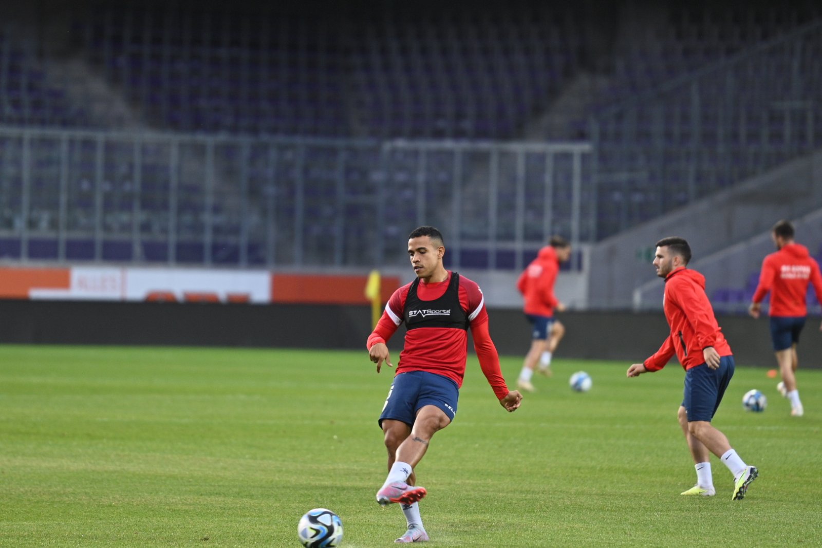 Fudbaleri banjalučkog Borca treniraju pred sutrašnji duel sa Austrijom (FOTO)