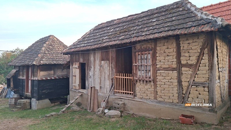 Kuća stara 240 godina u Donjoj Trnovi svjedok davnih vremena: Ratovi prolazili, vojske je nisu dirale (FOTO)