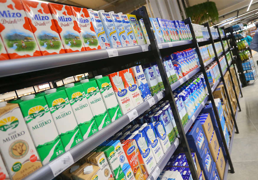 Na pomolu POSKUPLJENJE MLIJEKA u BiH: Farmeri najavljuju rast cijene na 3 KM zbog troškova proizvodnje