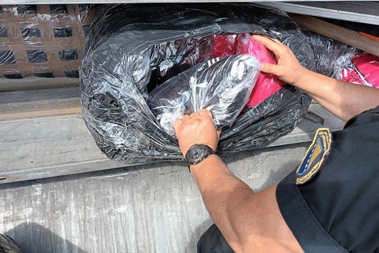 U Bijeljini oduzeta krijumčarena tekstilna roba, vrijedna 70.000 KM