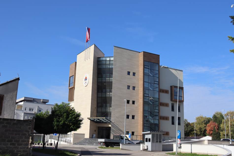 Ustavni sud RS: Neustavne odredbe posebnog kolektivnog ugovora u oblasti lokalne samouprave