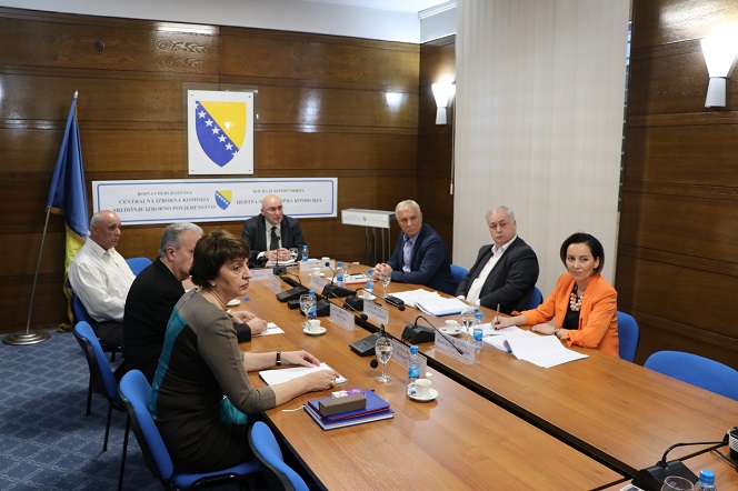 CIK BiH od raspisivanja izbora tužilaštvima predao 44 prijave